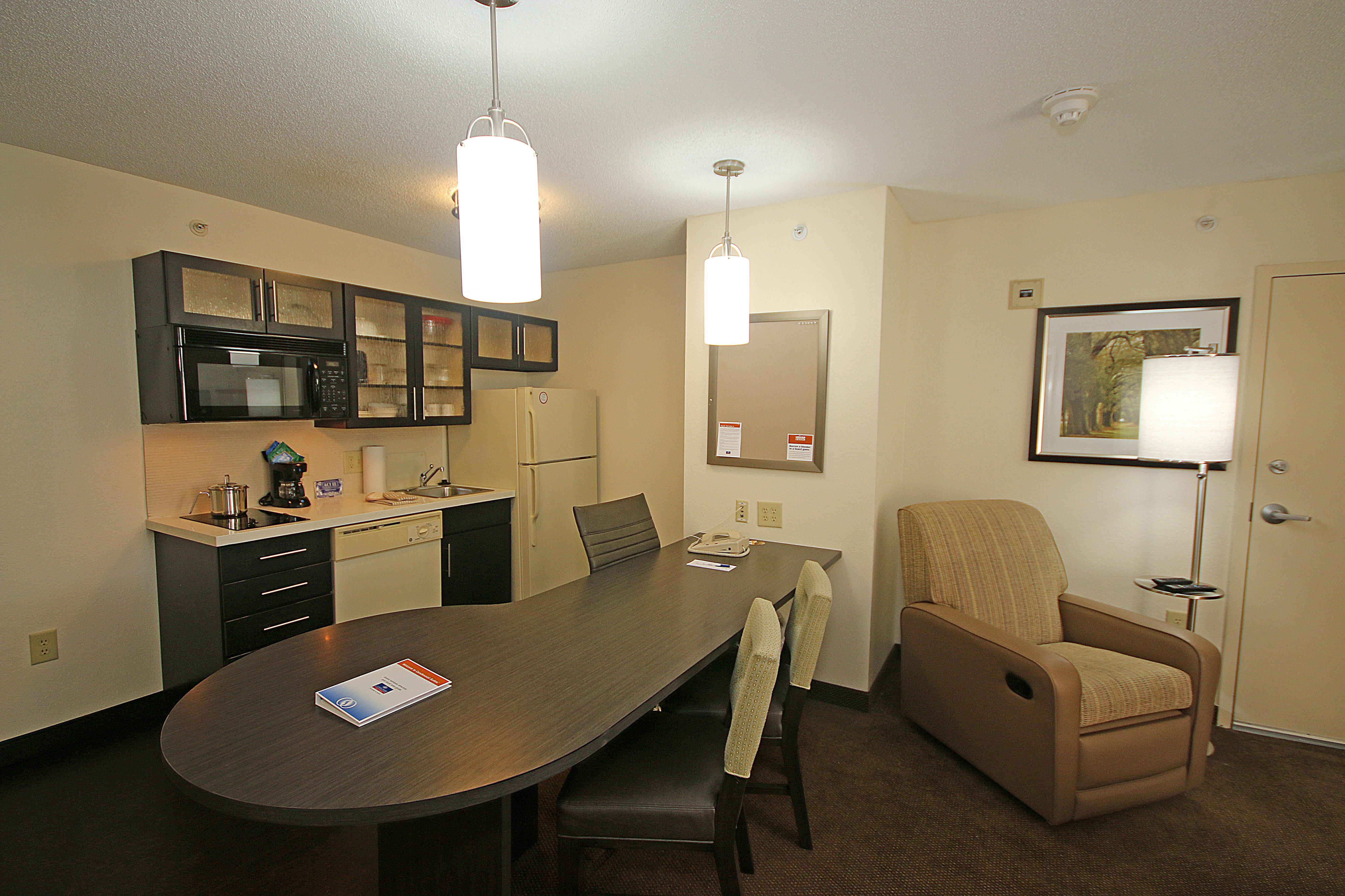 Candlewood Suites Newport News-Yorktown By Ihg Exterior foto